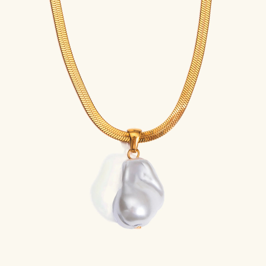 Glorietta Herringbone Pearl Necklace